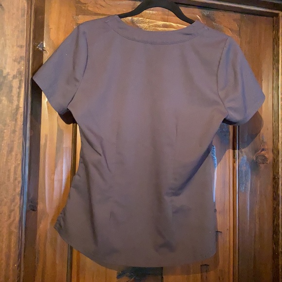 Purple Label by Healing Hands Jane Y-Neck Solid Scrub Top - Picture 5 of 5